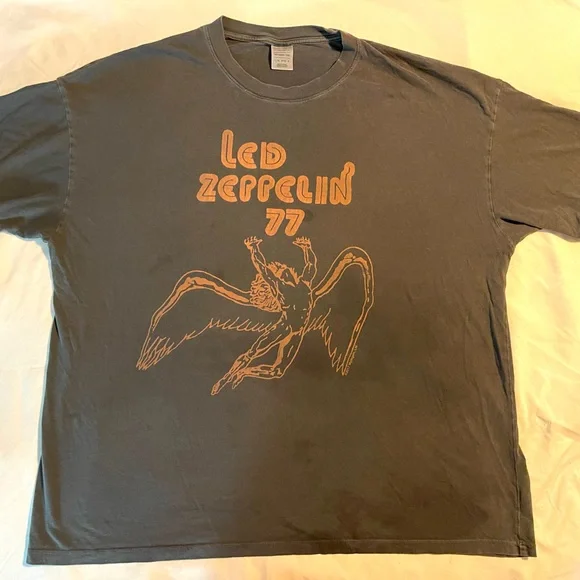 Official Led Zeppelin ‘77 T Shirt 2017 Release American Eagle Gray L/XL Lt Stain - Picture 1 of 6